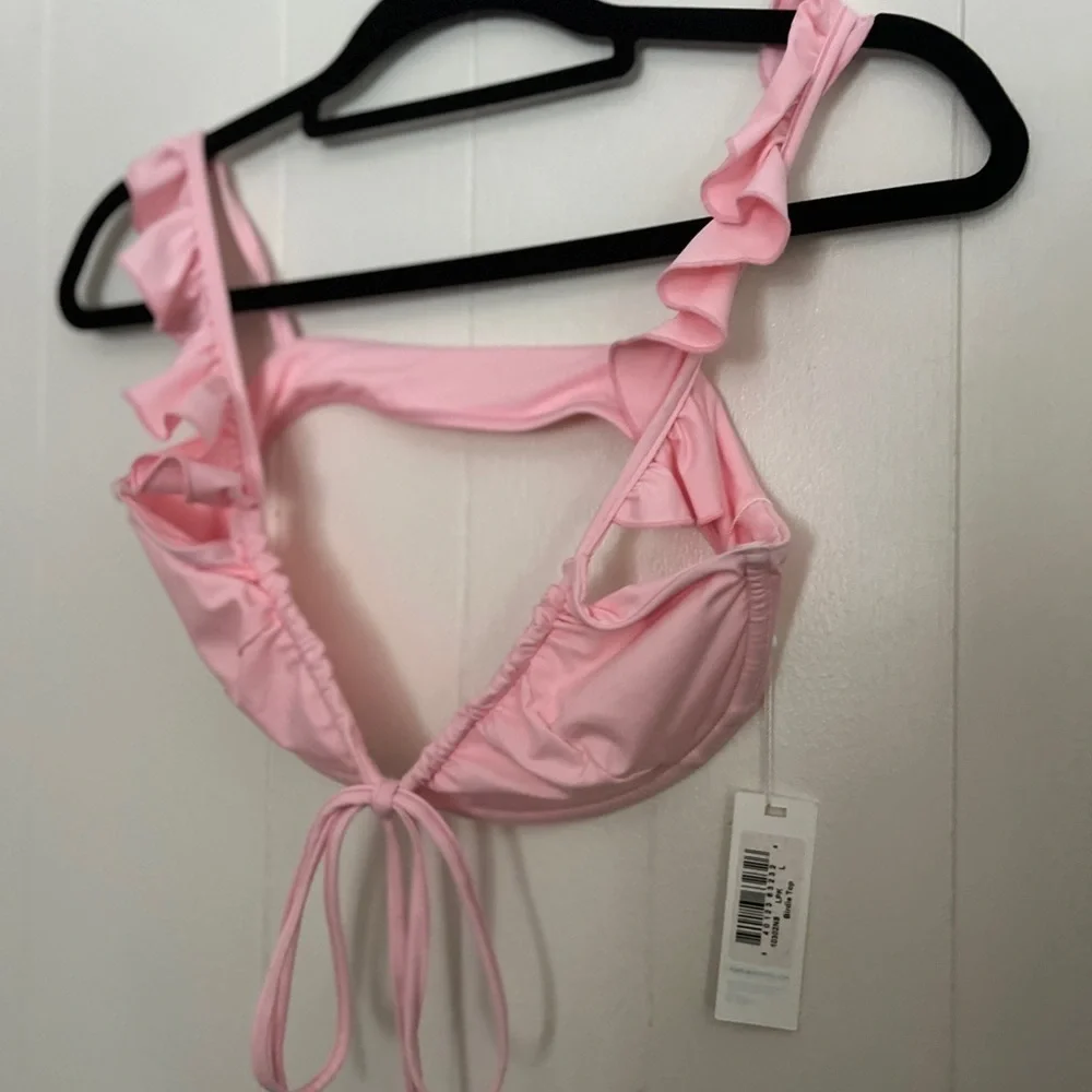 Frankie’s Bikinis Birdie Ruffle top